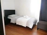 Bespoke Apartments - Navigli Милан
